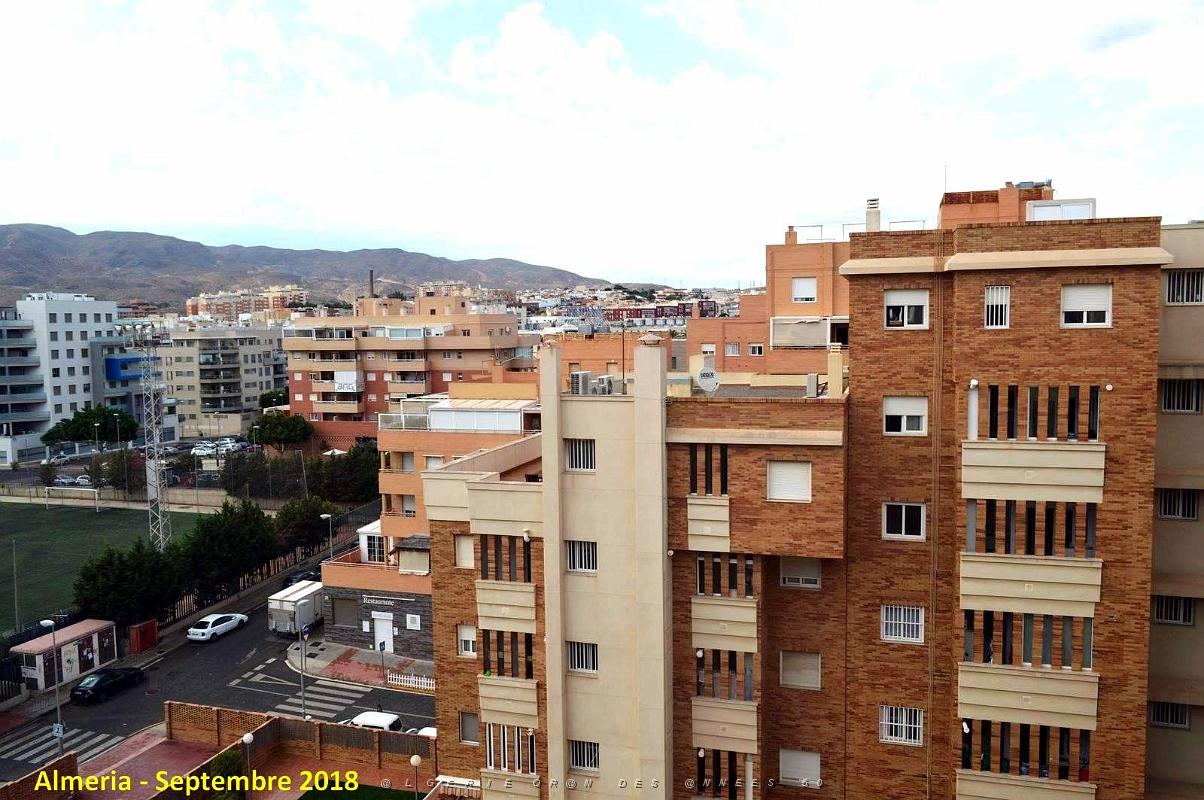 37 ALMERIA UNE PANORAMIQUE DEPUIS BARRIO SAN LUIS (10).JPG